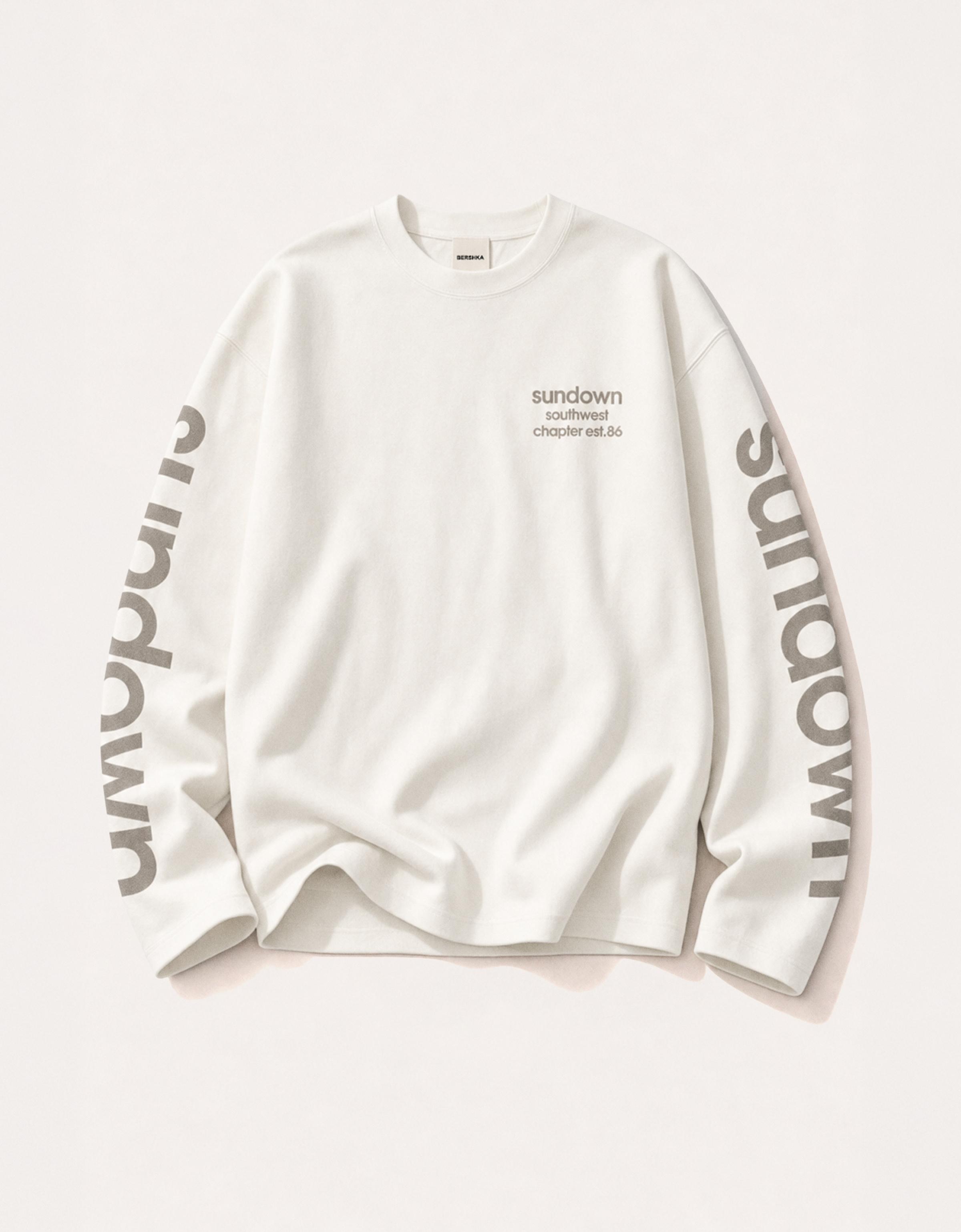 Textured print jumper — Off white