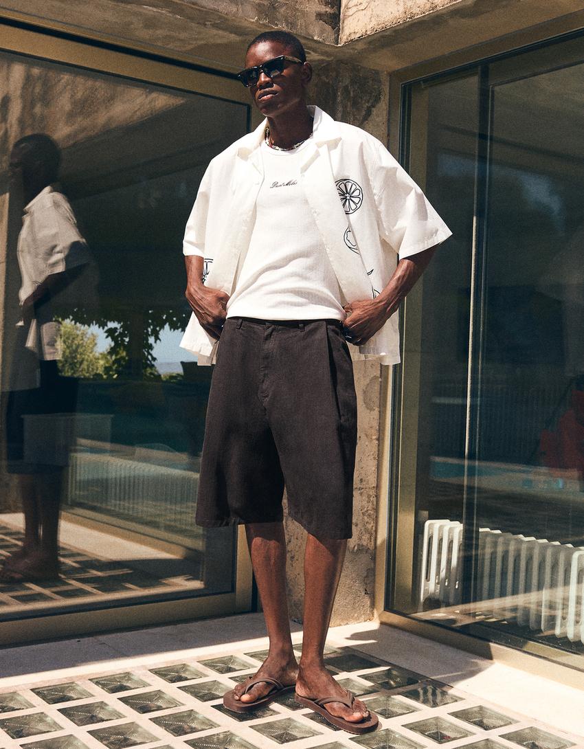 Super baggy linen Bermuda shorts-Black