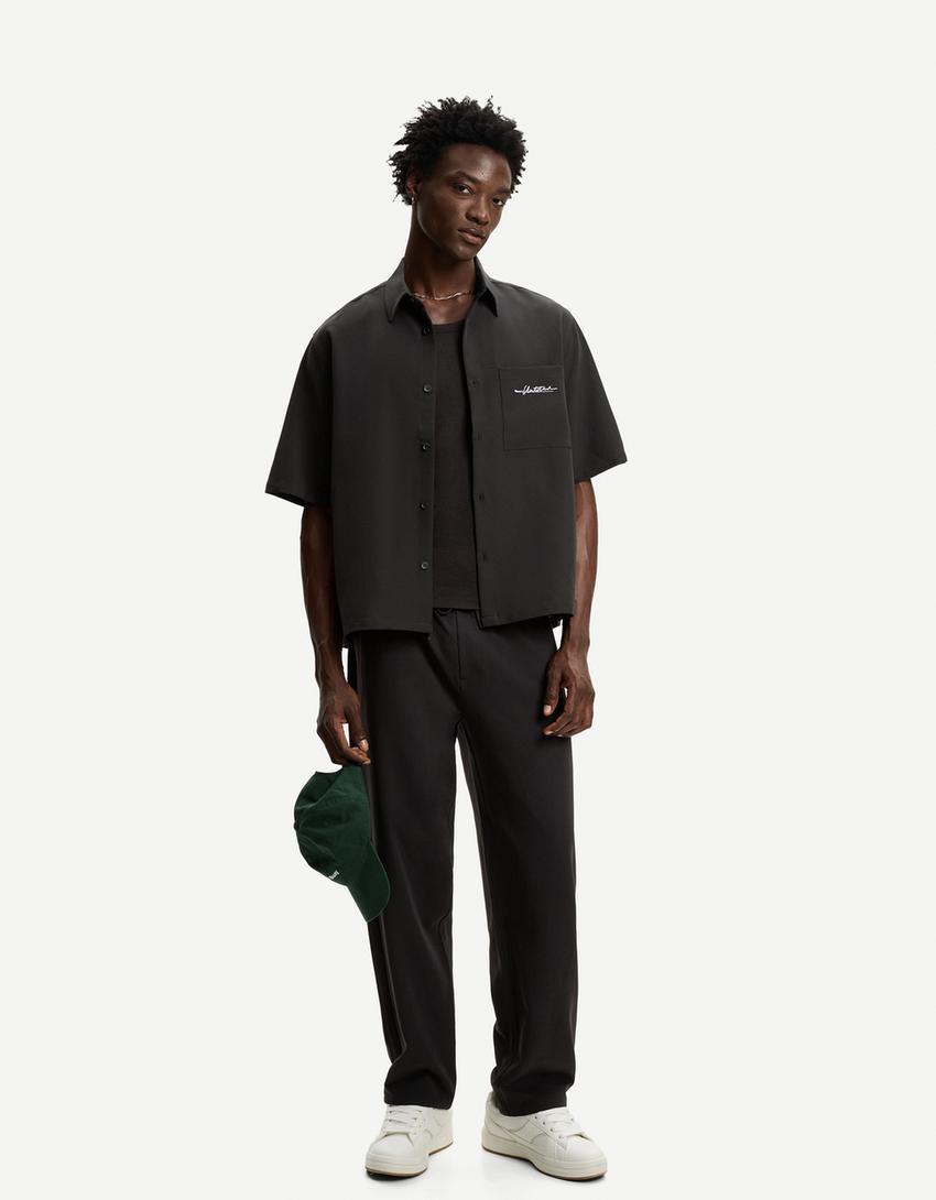 Tailored boxy fit shirt with embroidery-Black-3