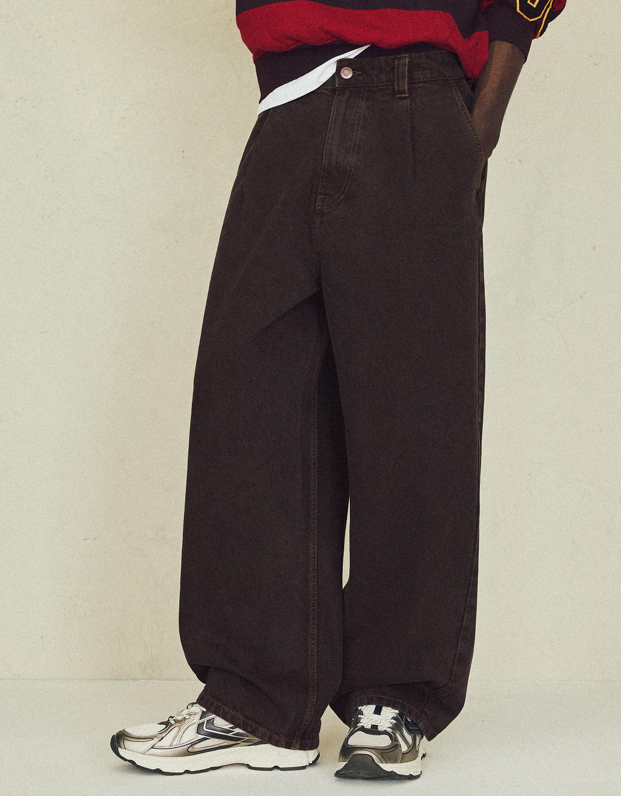 Wide-leg darted jeans — Brown