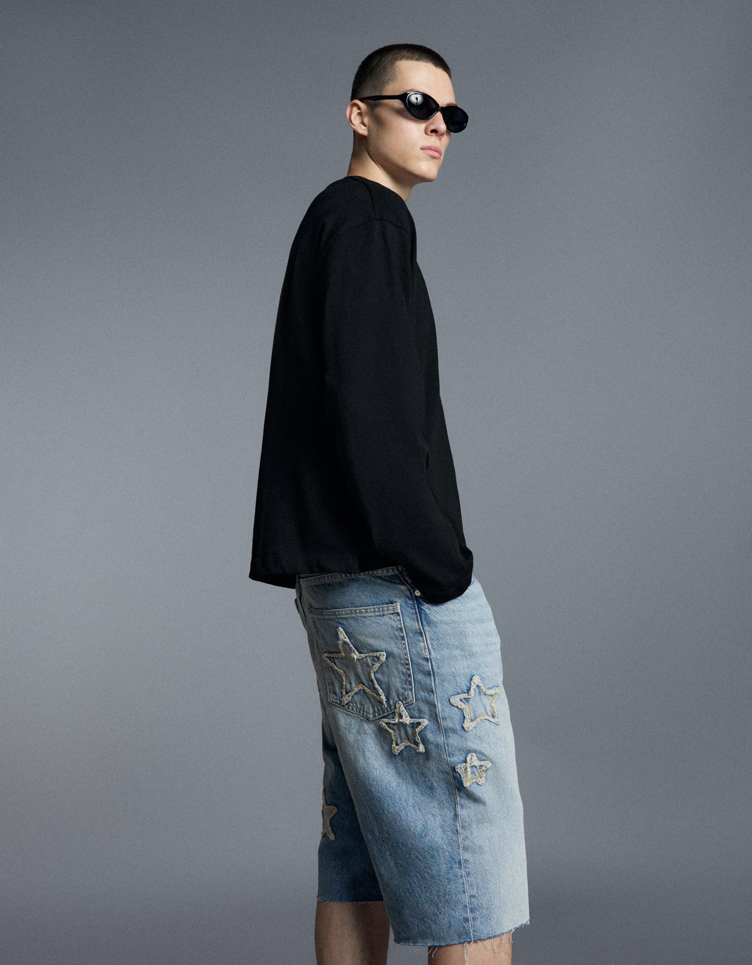 Star patch baggy denim Bermuda shorts — Light blue