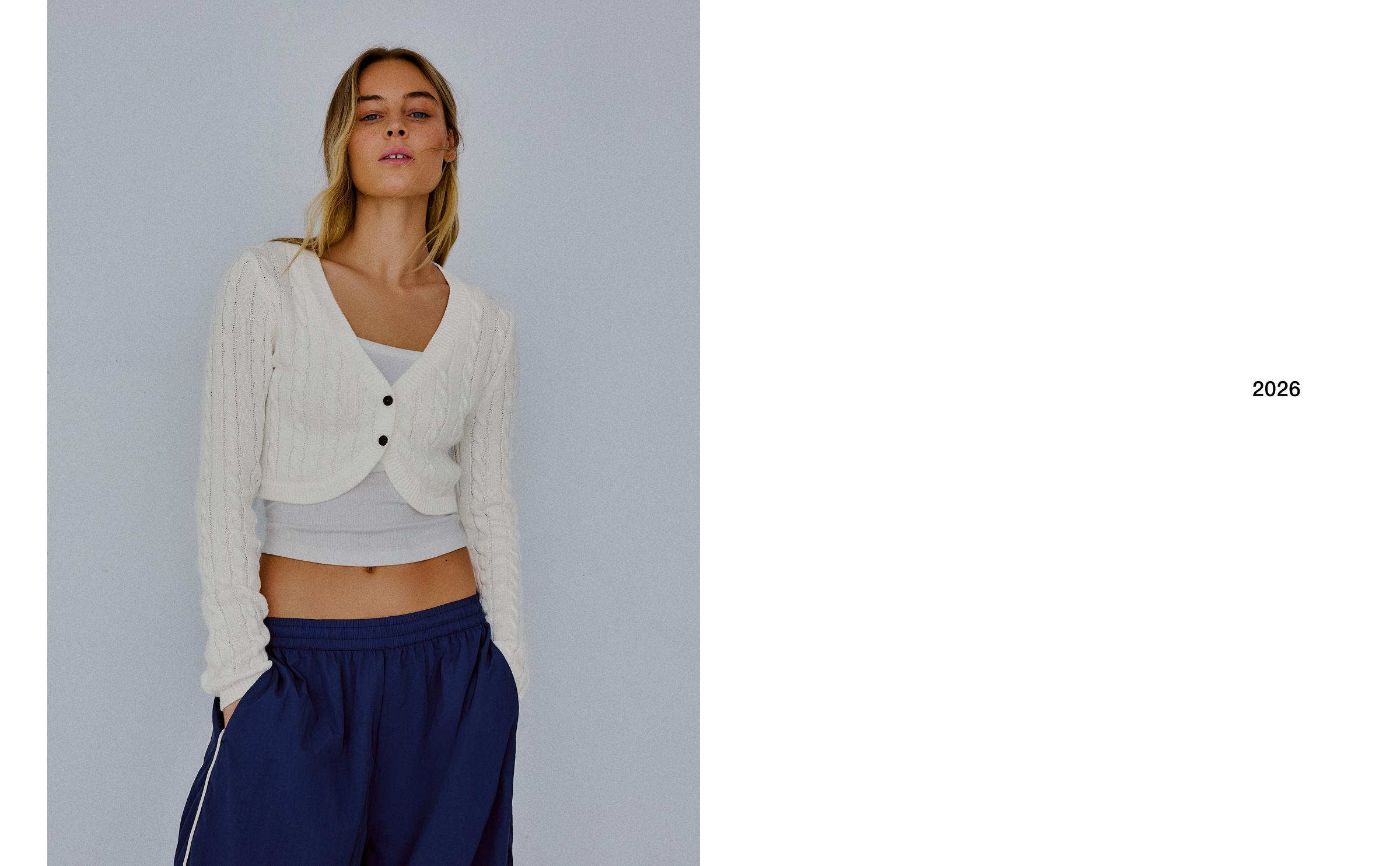 Cropped cable-knit cardigan — Cream