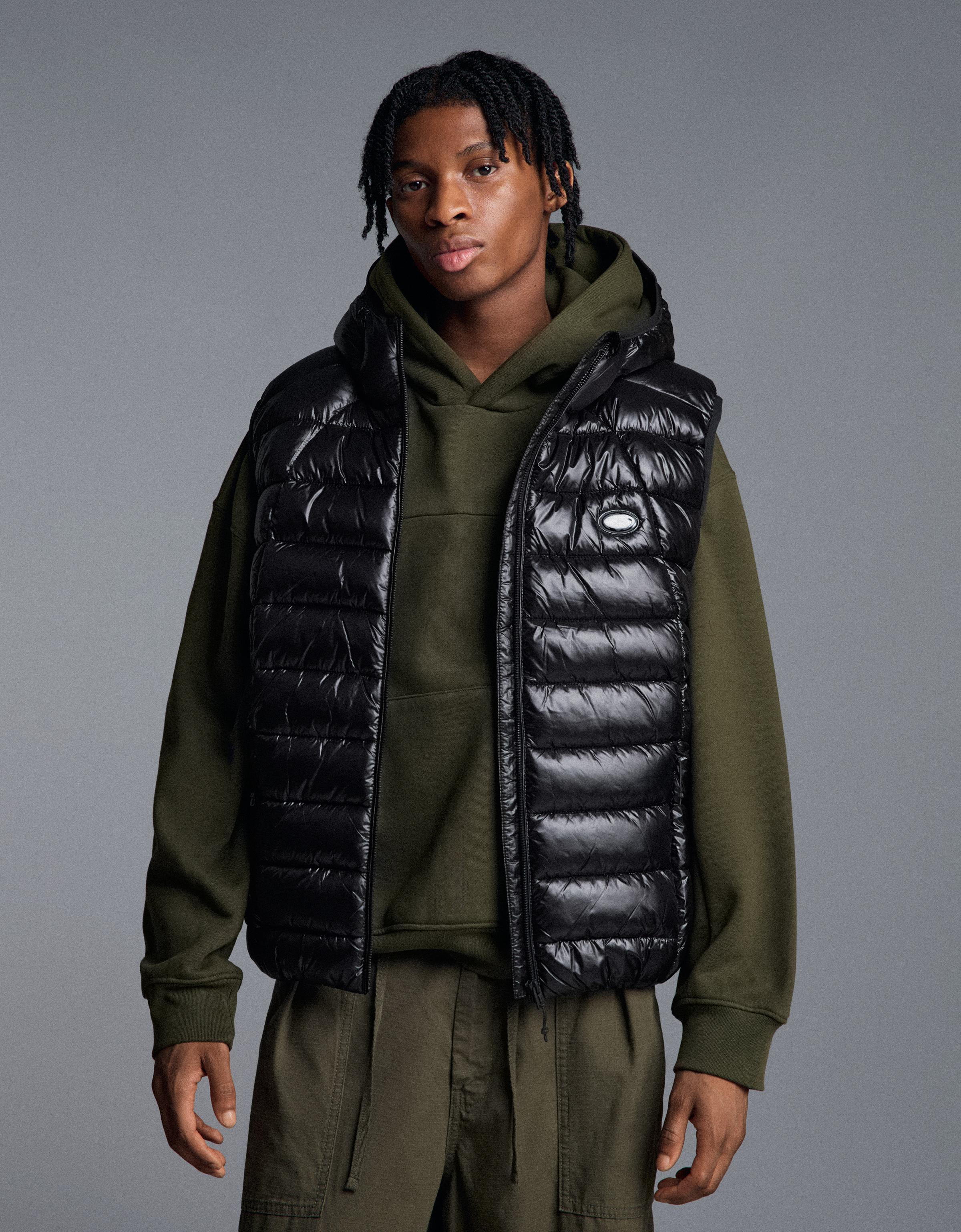 Bershka Chaleco Acolchado Ultraligero Hombre Negro