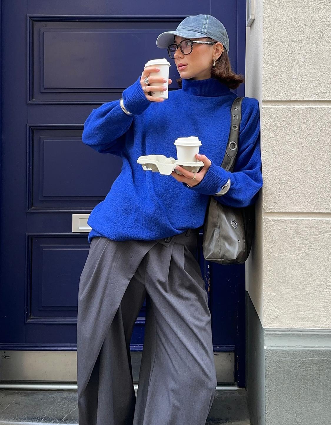 Tailored fit trousers with crossover waist