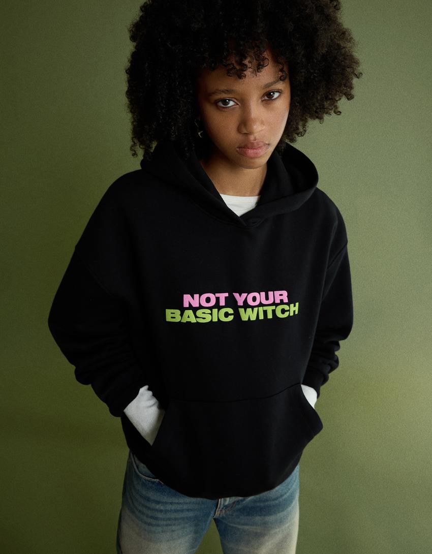 Wicked mintás, kapucnis sportpulóver-Fekete