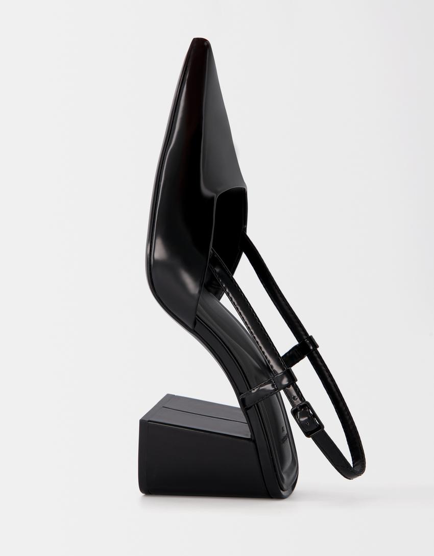 Block heel slingback shoes - Women | Bershka