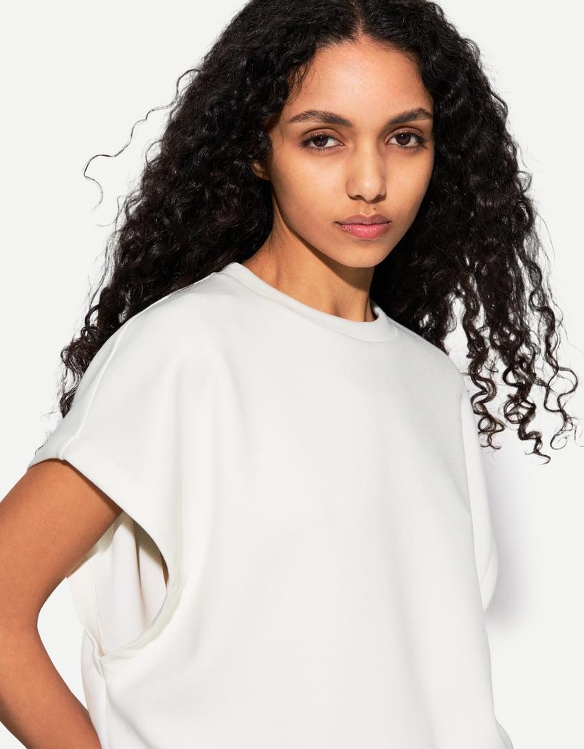 Sleeveless top-Cream-2