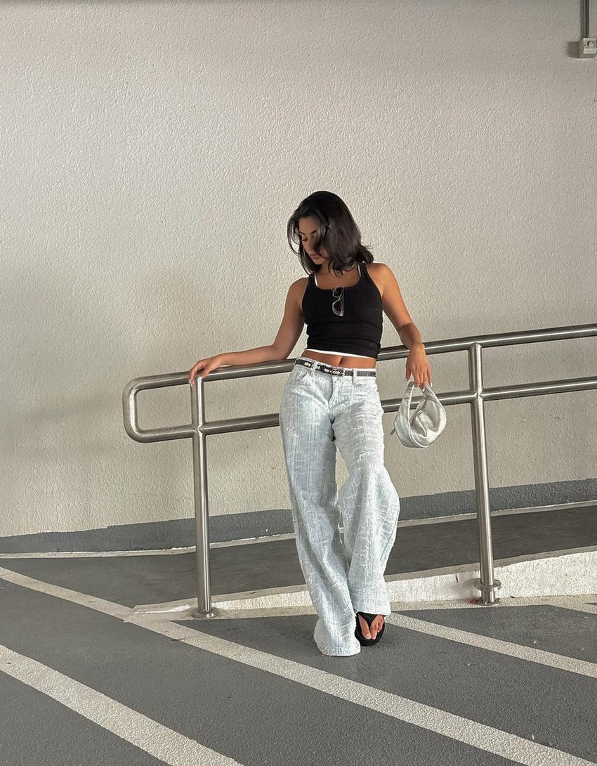 Textured boyfriend jeans-Light blue-0