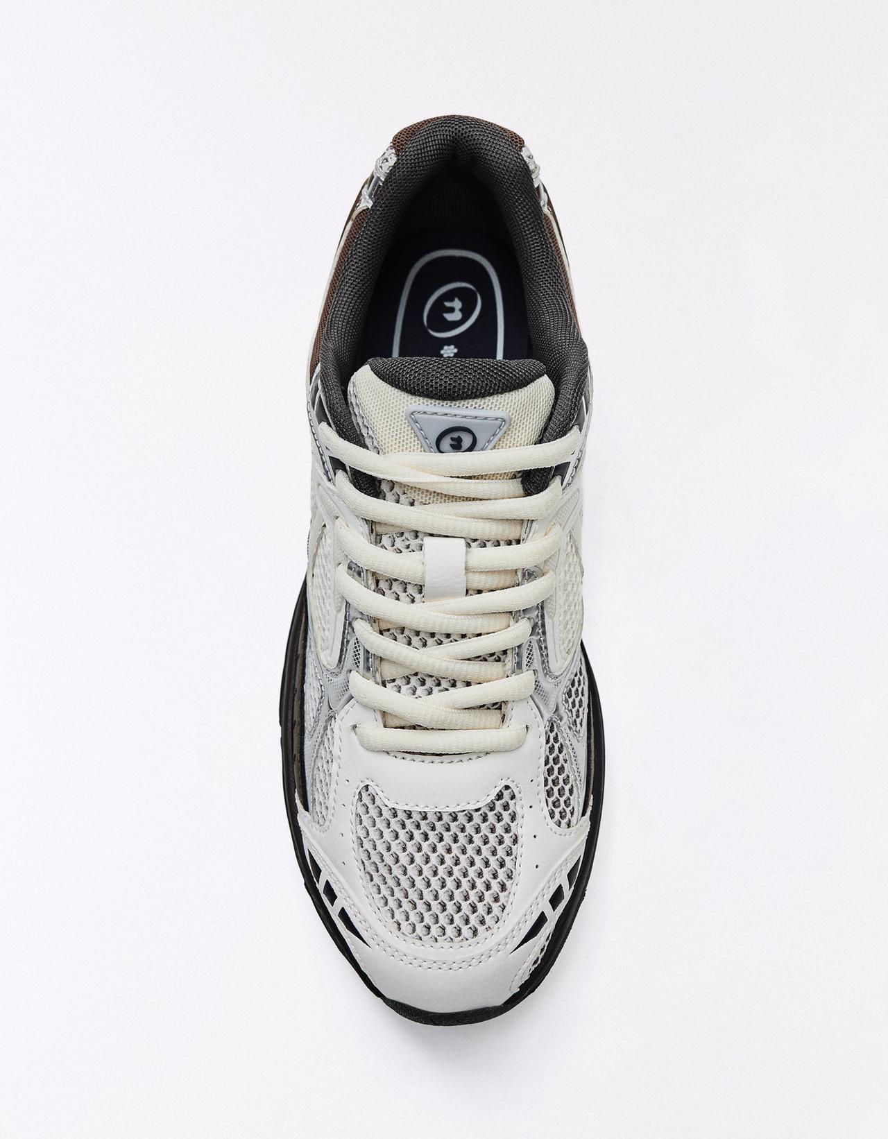 Multi-piece trainers — Multicolored