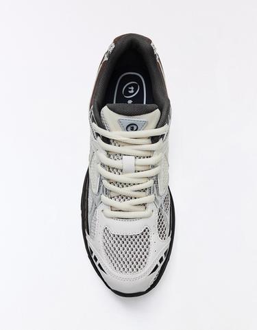 Multi-piece trainers — Multicolored 3
