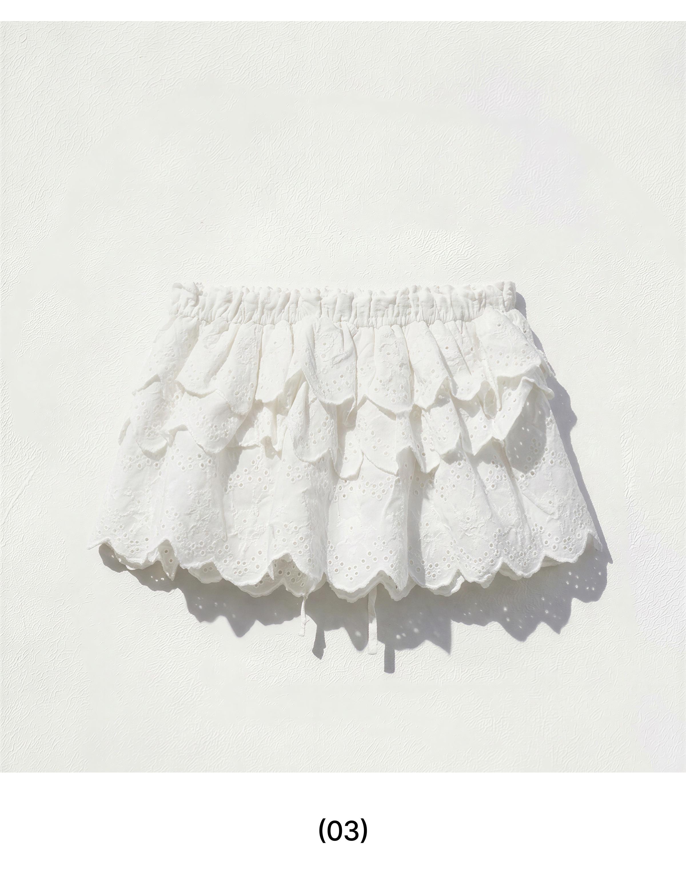 Embroidered overskirt — White
