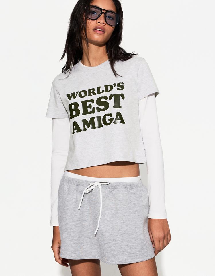 Desenli kısa kollu t-shirt