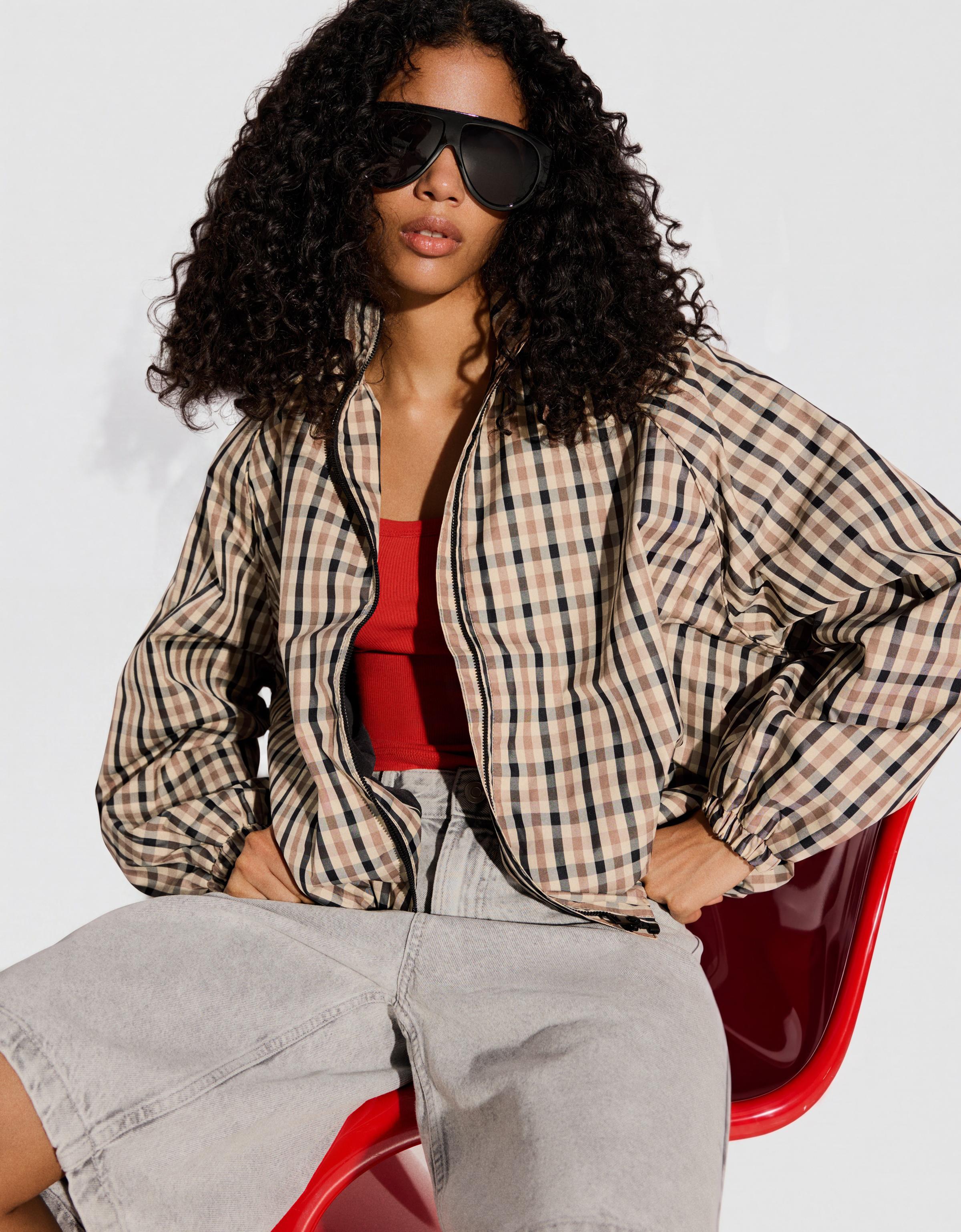 Check nylon jacket — Cream