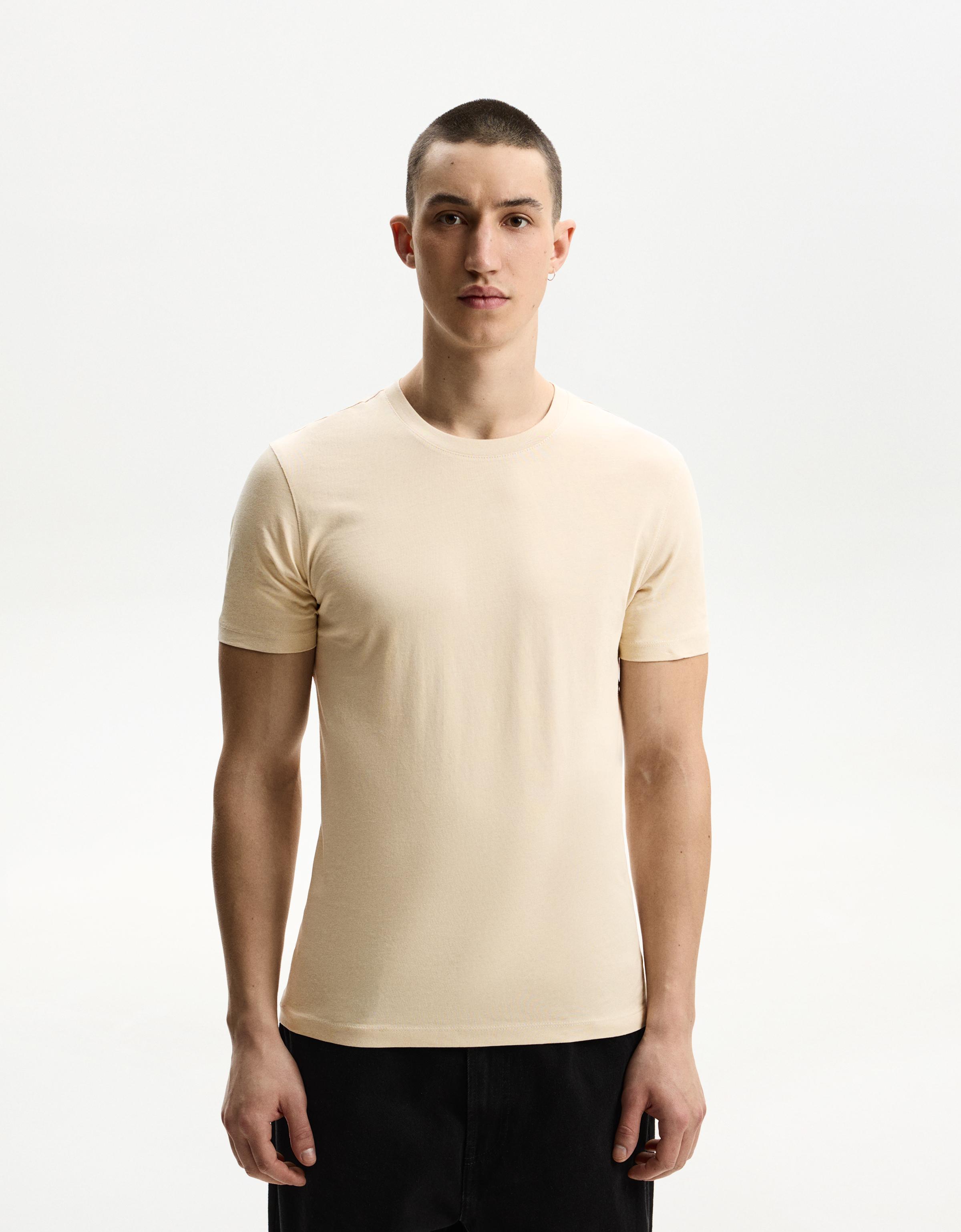 Bershka T-Shirt Im Regular Fit Mit Kurzen Ärmeln Herren M Sandfarbe