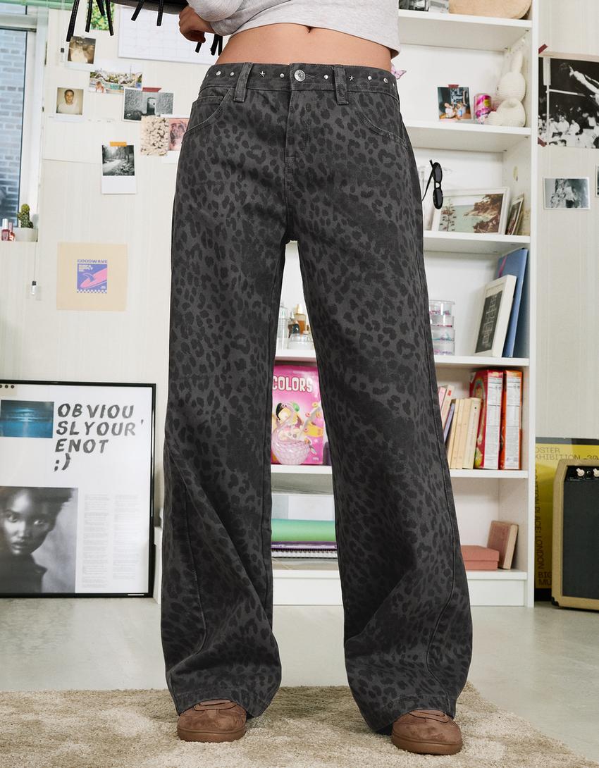 Pantalon straight fit à clous imprimé animal-Gris foncé