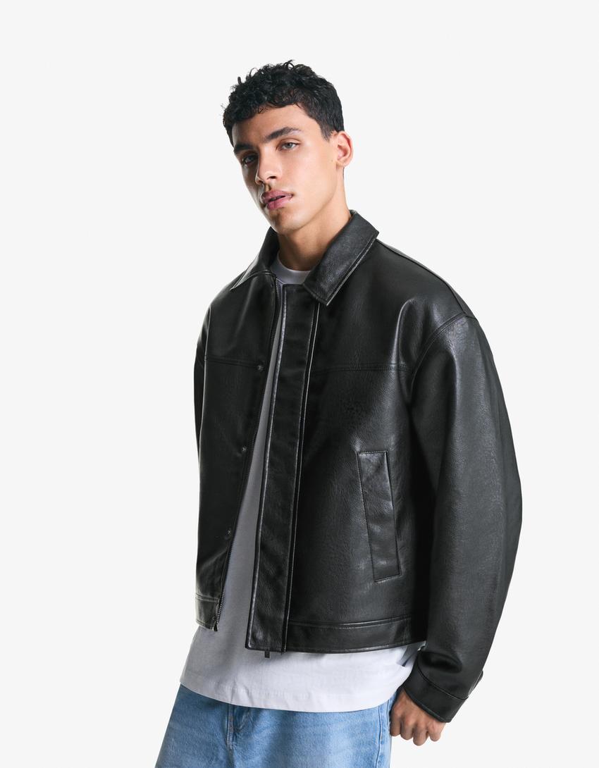 Veste boxy fit en similicuir-Noir-0