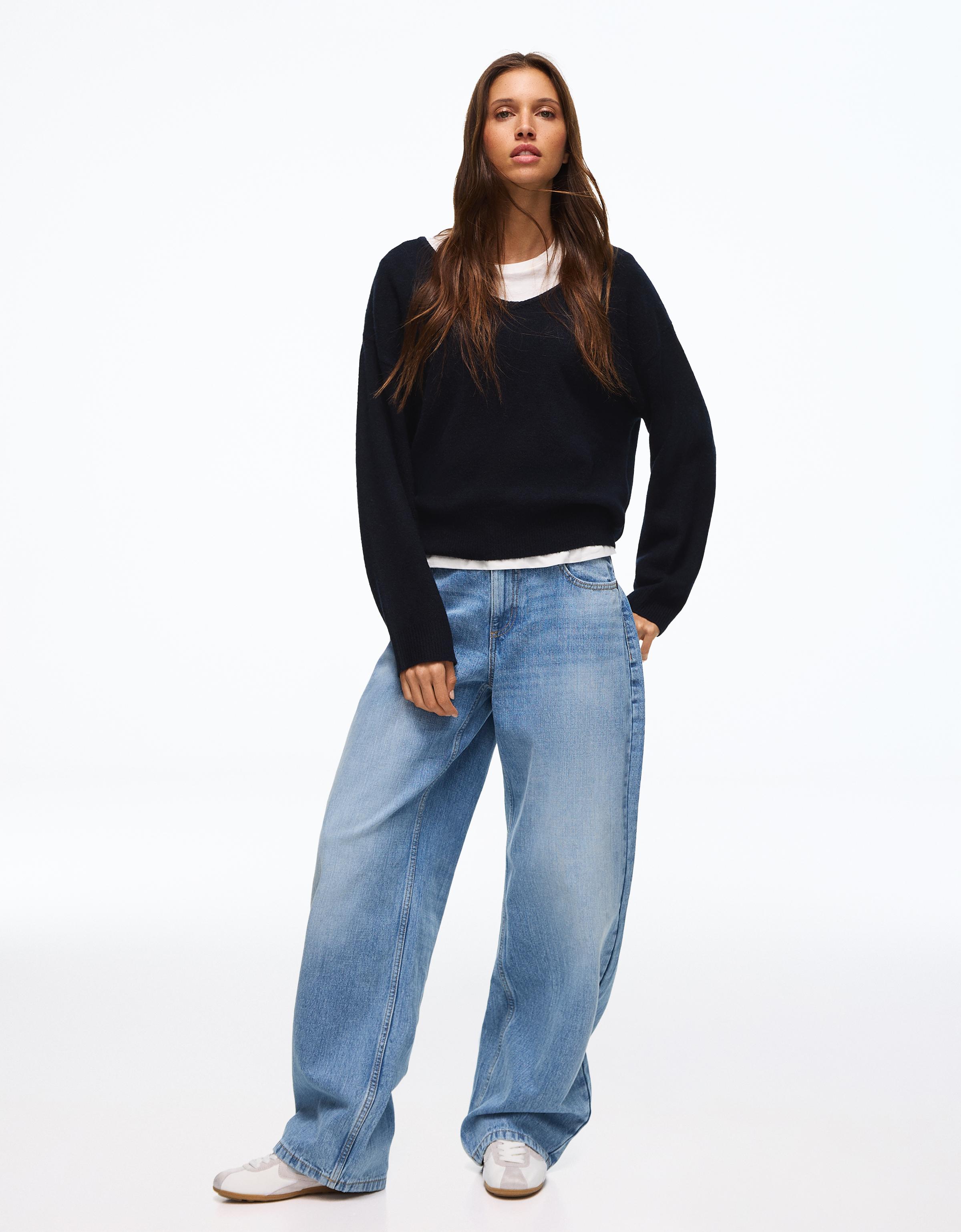 Oversize V-neck soft touch sweater — Blue