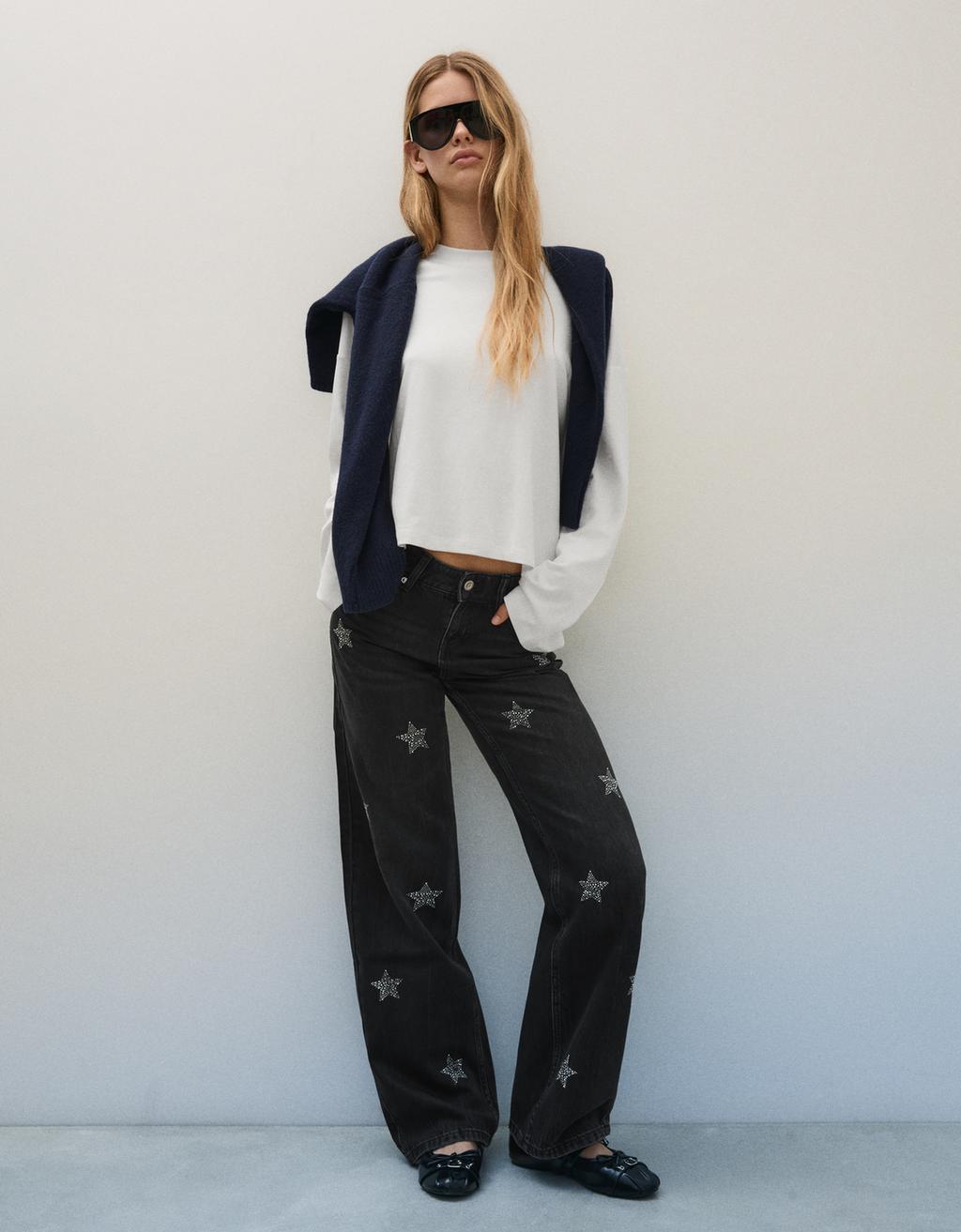 Bershka Low-rise straight jeans with shimmery stars