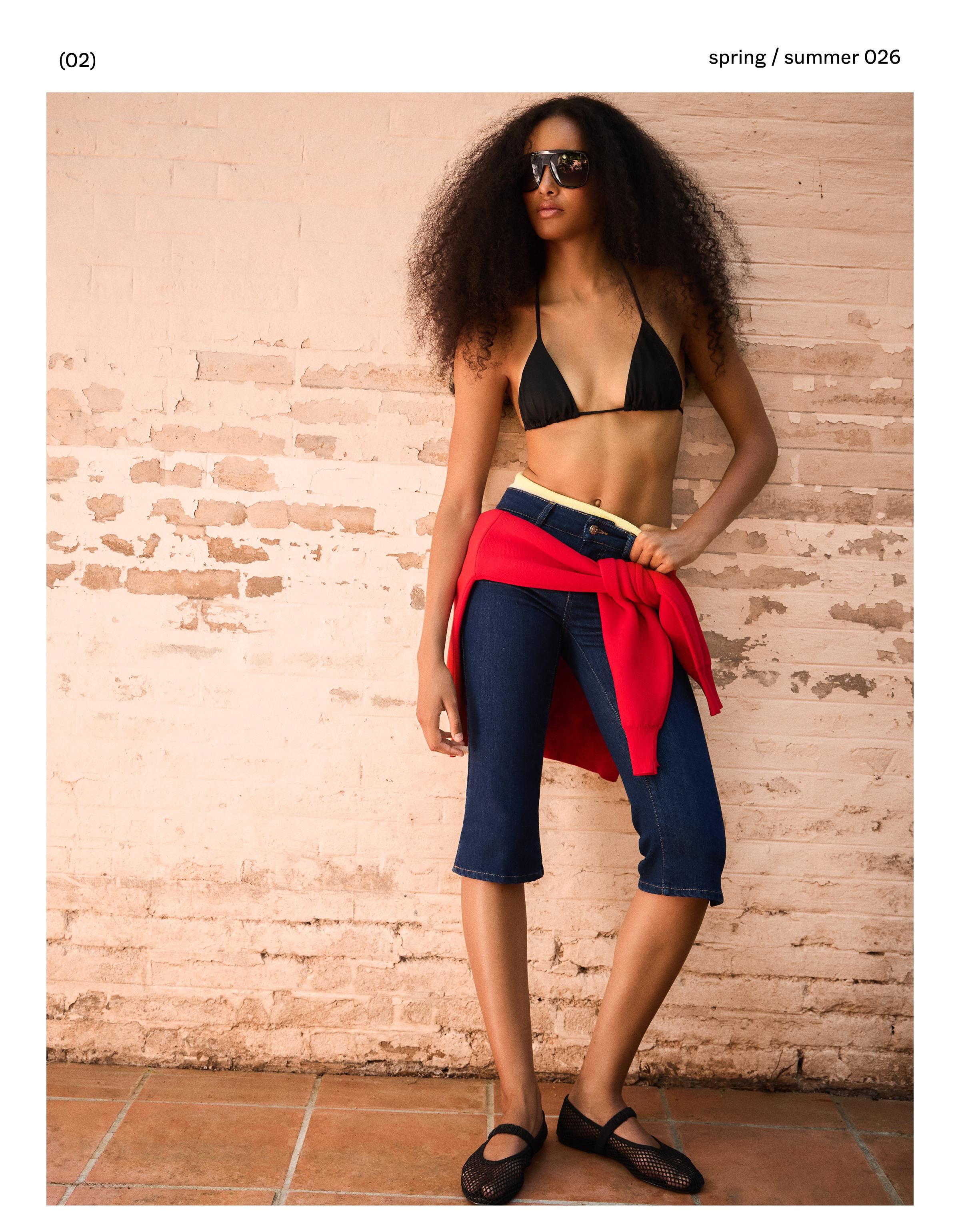 Capris — Navy
