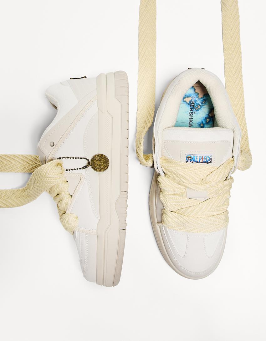 One Piece skater trainers with keychain-WHITE