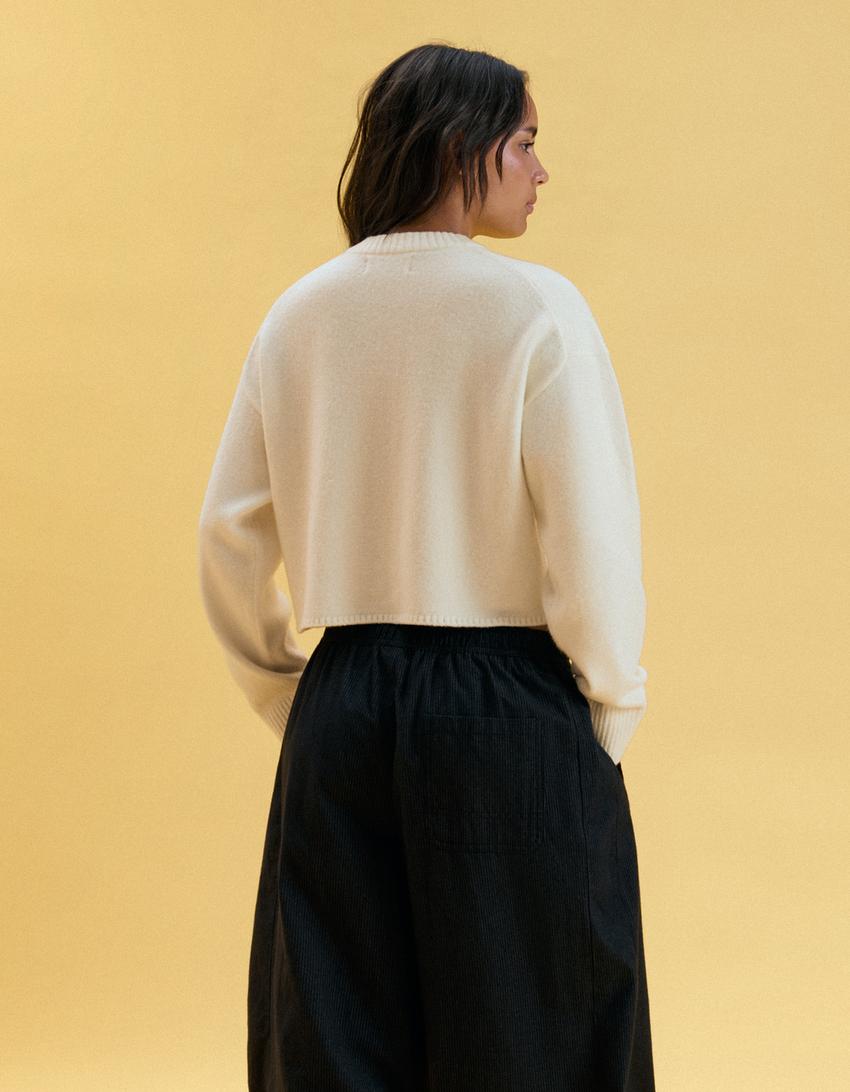 Soft touch crew neck jacket-Cream