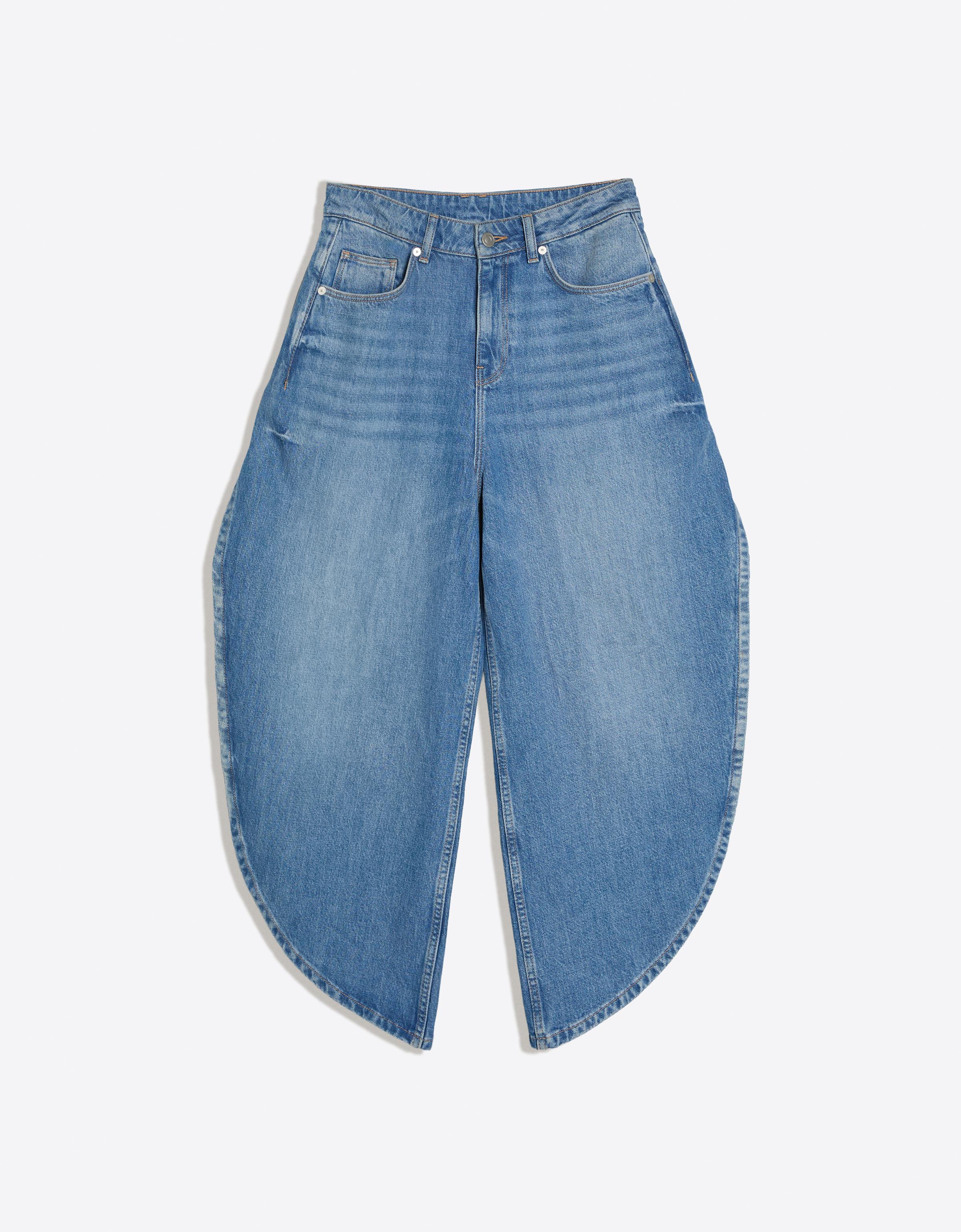 Bershka Yan yırtmaçlı geniş paça jean