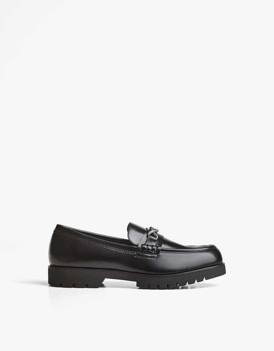 Loafer mit Riegeldetail