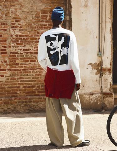 Round neck print sweatshirt — White 2