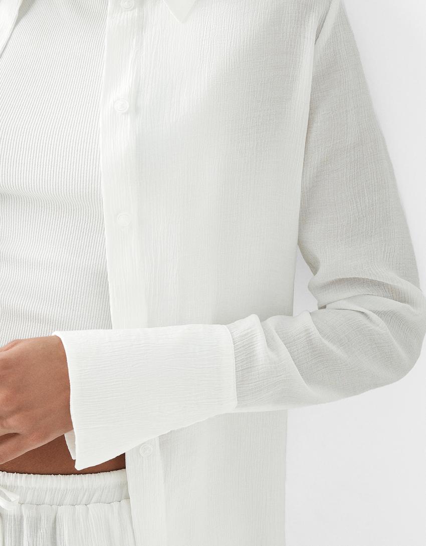 قميص كريب ضيق بأكمام طويلة-أبيض مطفي-5