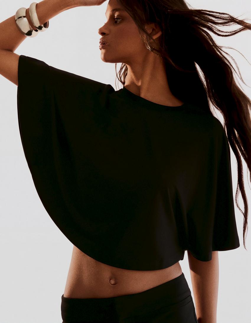 T-shirt oversize efeito capa-Preto