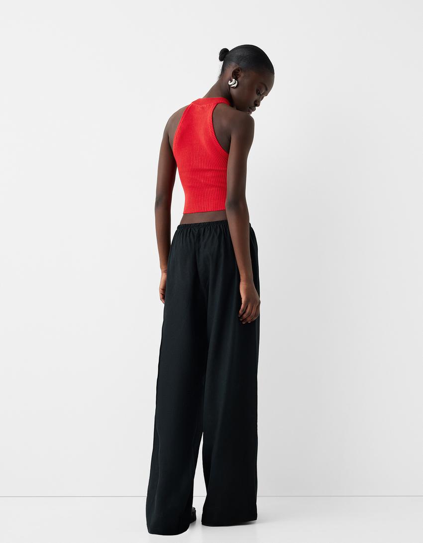 توب مضلع برقبة هالتر-أحمر-1