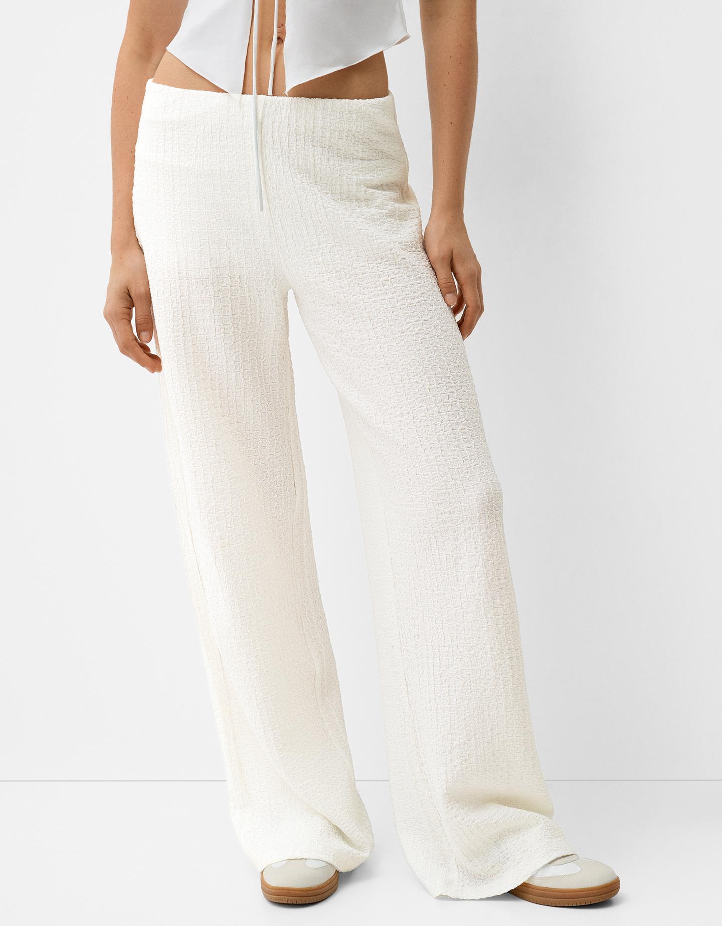 Bershka Pantaloni Wide Leg Goffrati Donna M Bianco