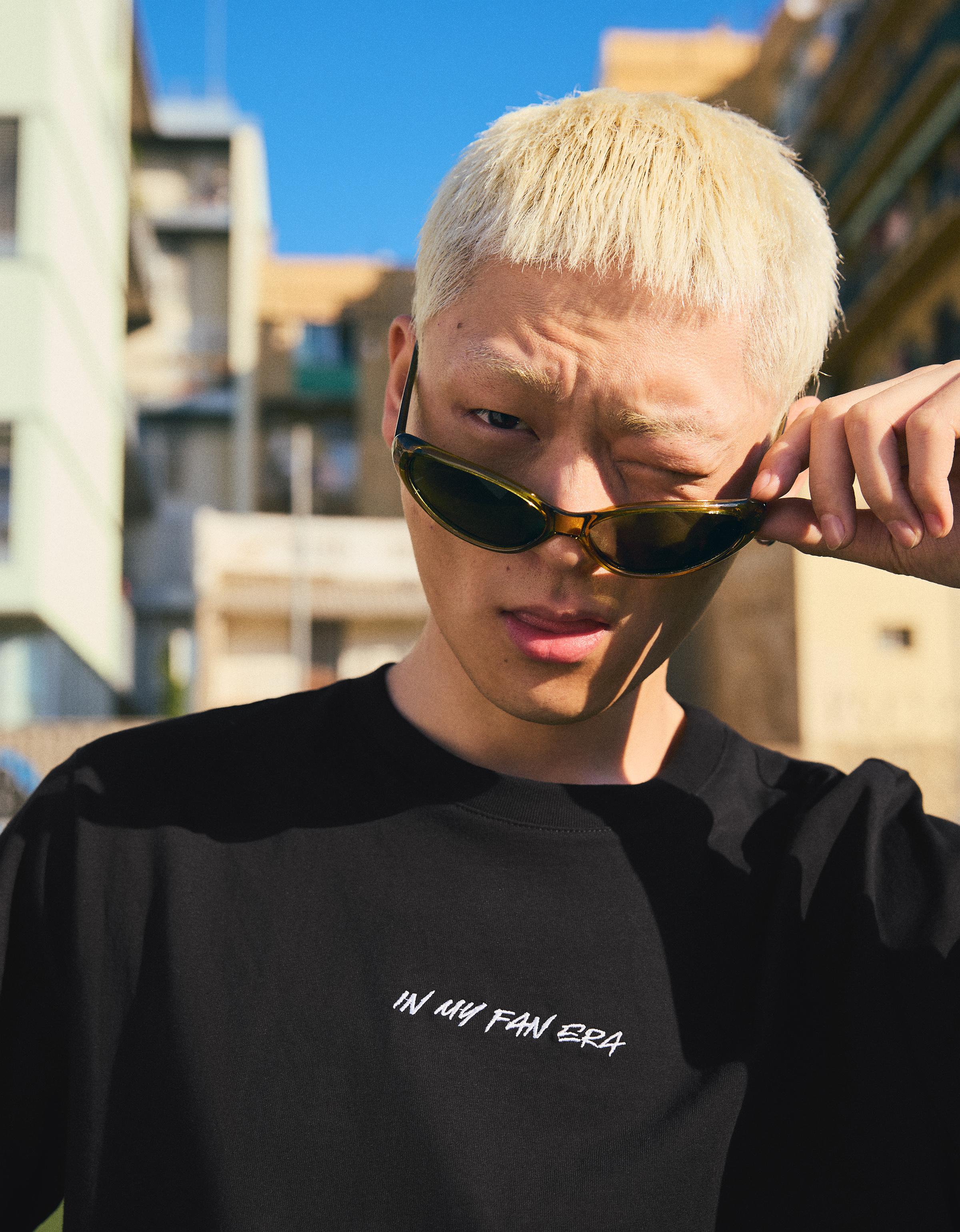 Regular fit T-shirt — Black