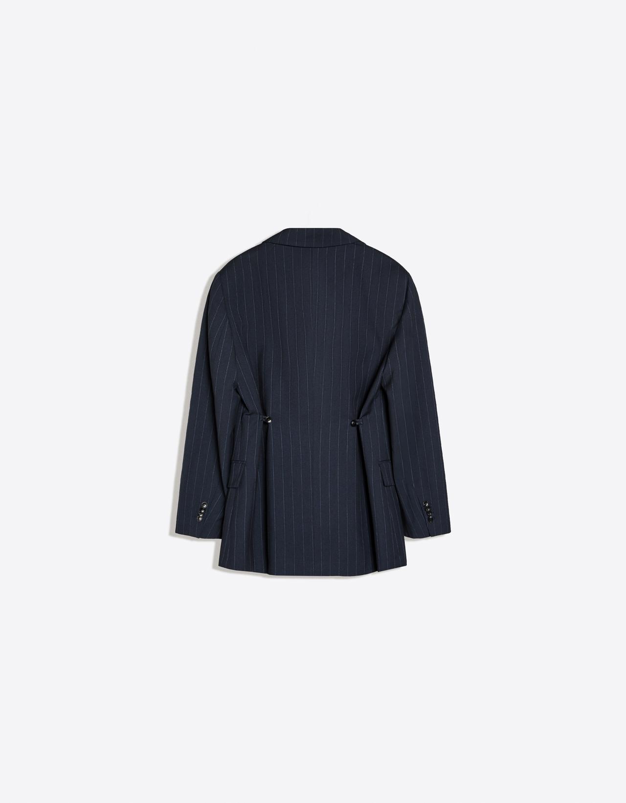 Fitted blazer with back buttons — Navy