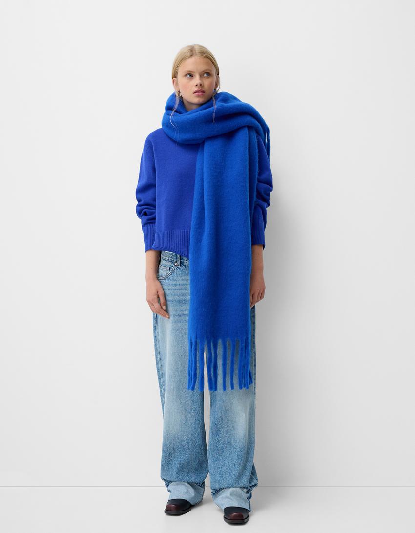 Solid-coloured scarf - Women | Bershka