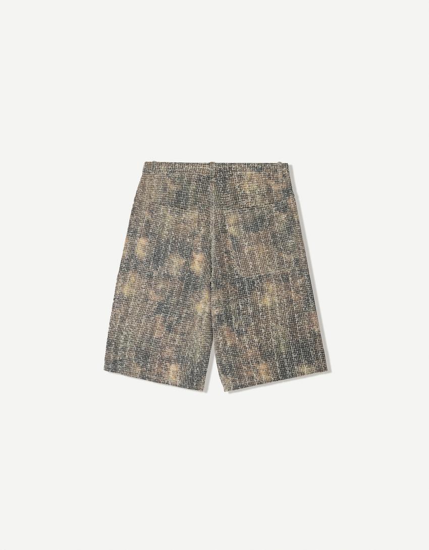 Skater print Bermuda shorts-Khaki-5