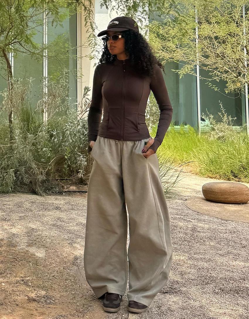 Pantalón felpa barrel-Visón