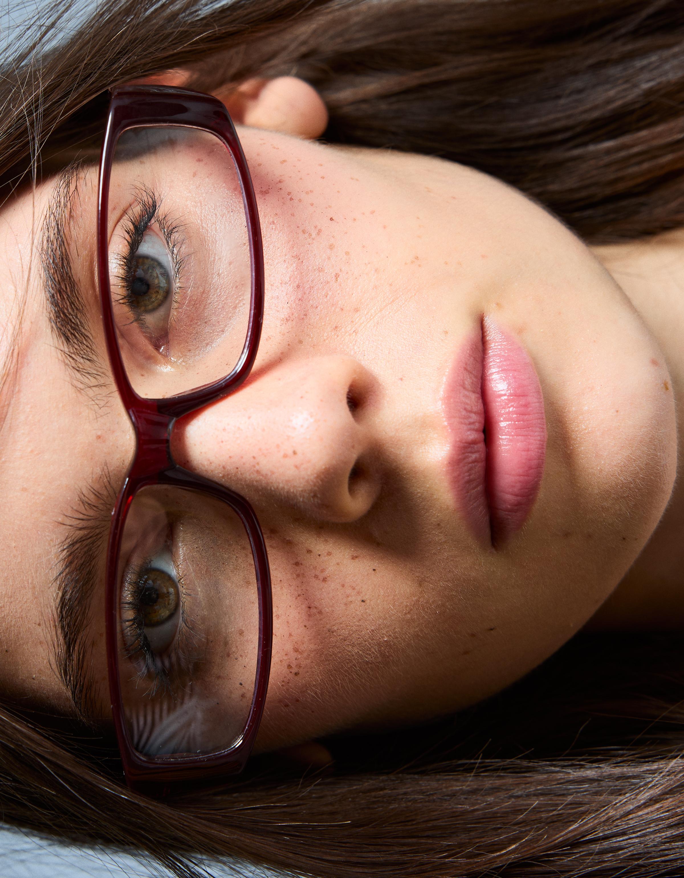 Bershka Rechteckige Kunststoffbrille Mit Blaulichtfilter Damen Bordeaux