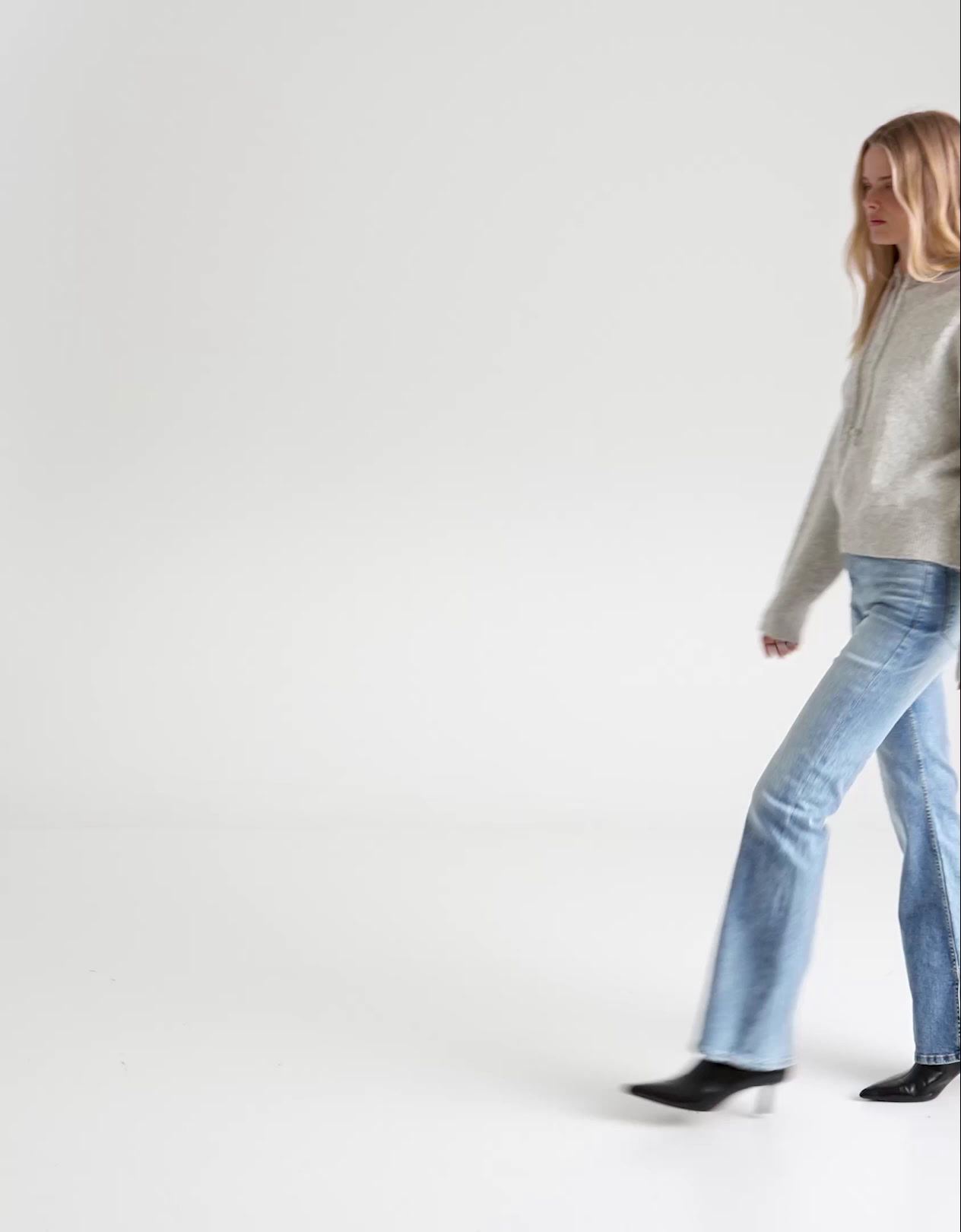 Yüksek bel yırtmaçlı flare fit jean - Görsel 7