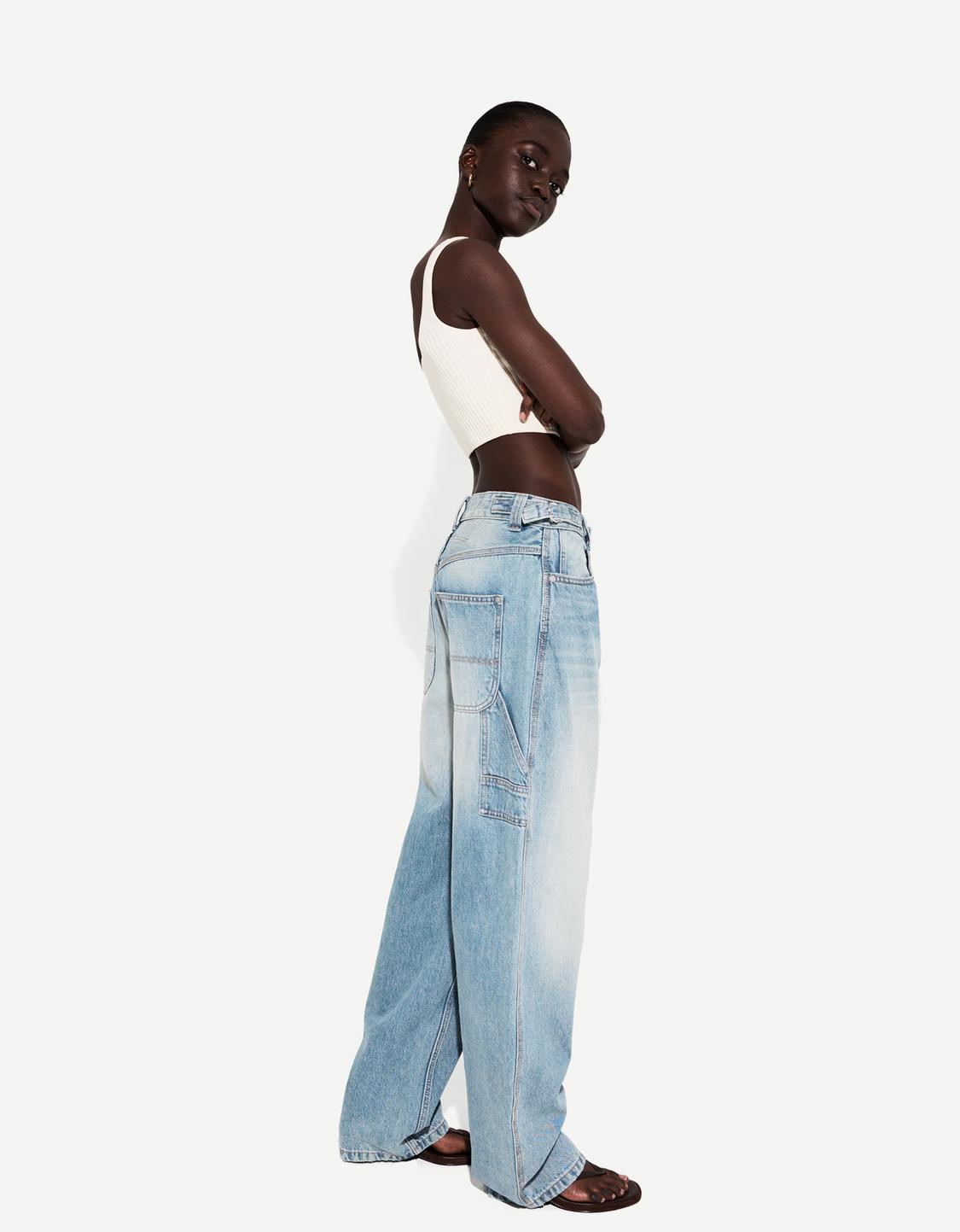 Adjustable balloon fit carpenter jeans