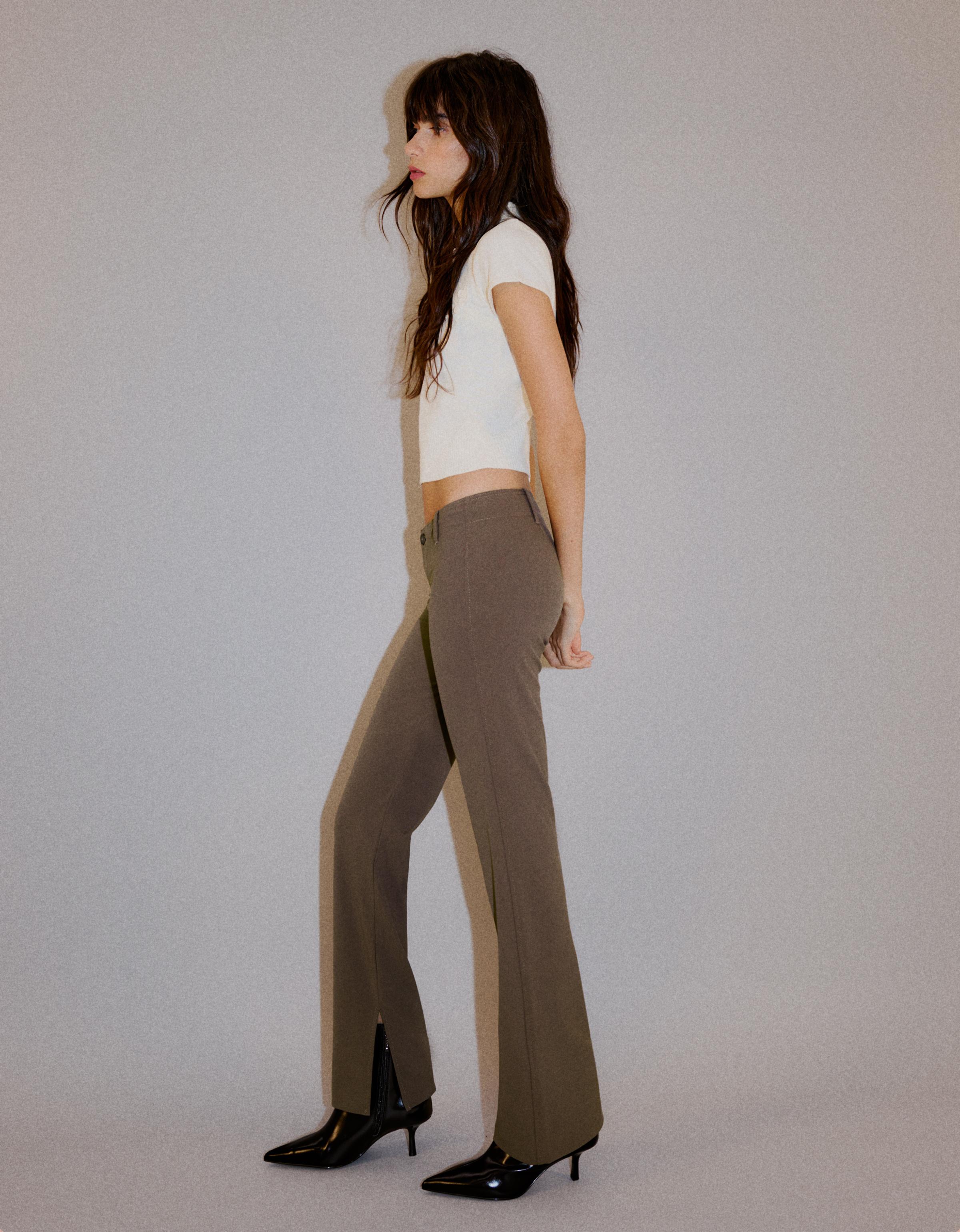 Slim fit low-rise trousers — Brown