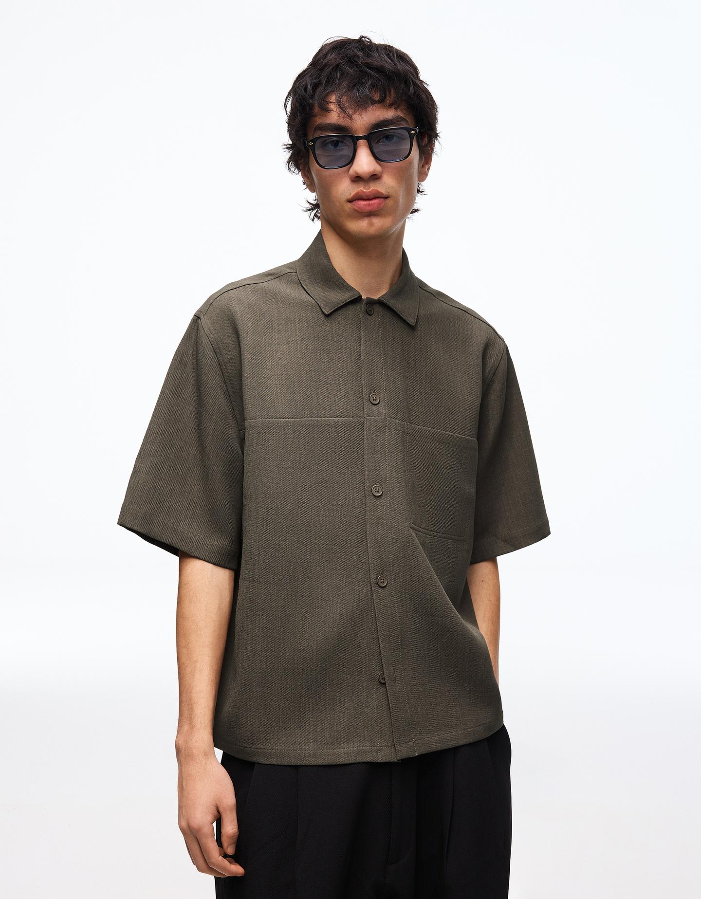 Bershka koszula boxy tailoring z krótkim rękawem khaki