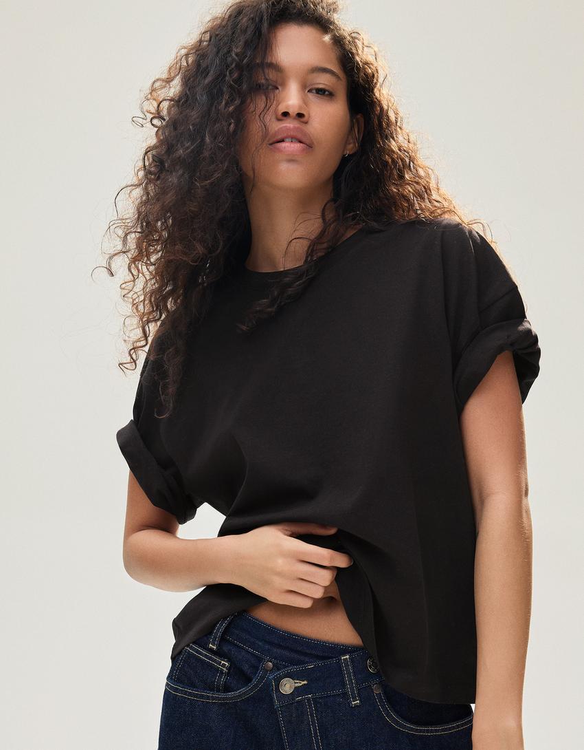 Camiseta manga corta boxy-Negro