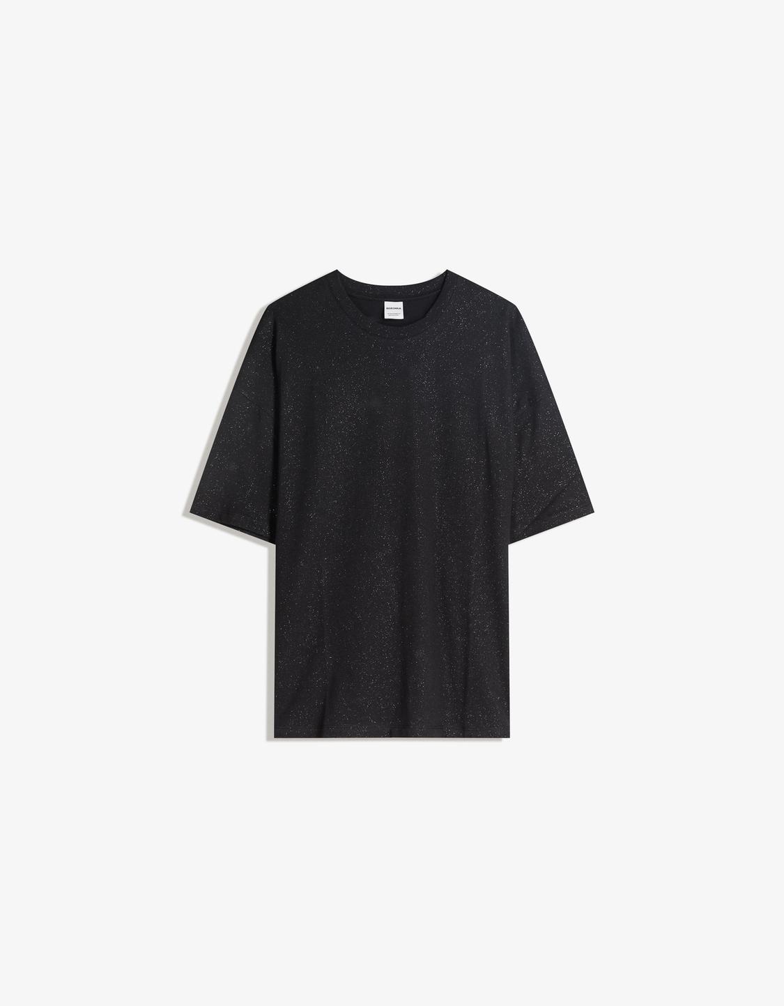 Oversize short sleeve glitter T-shirt