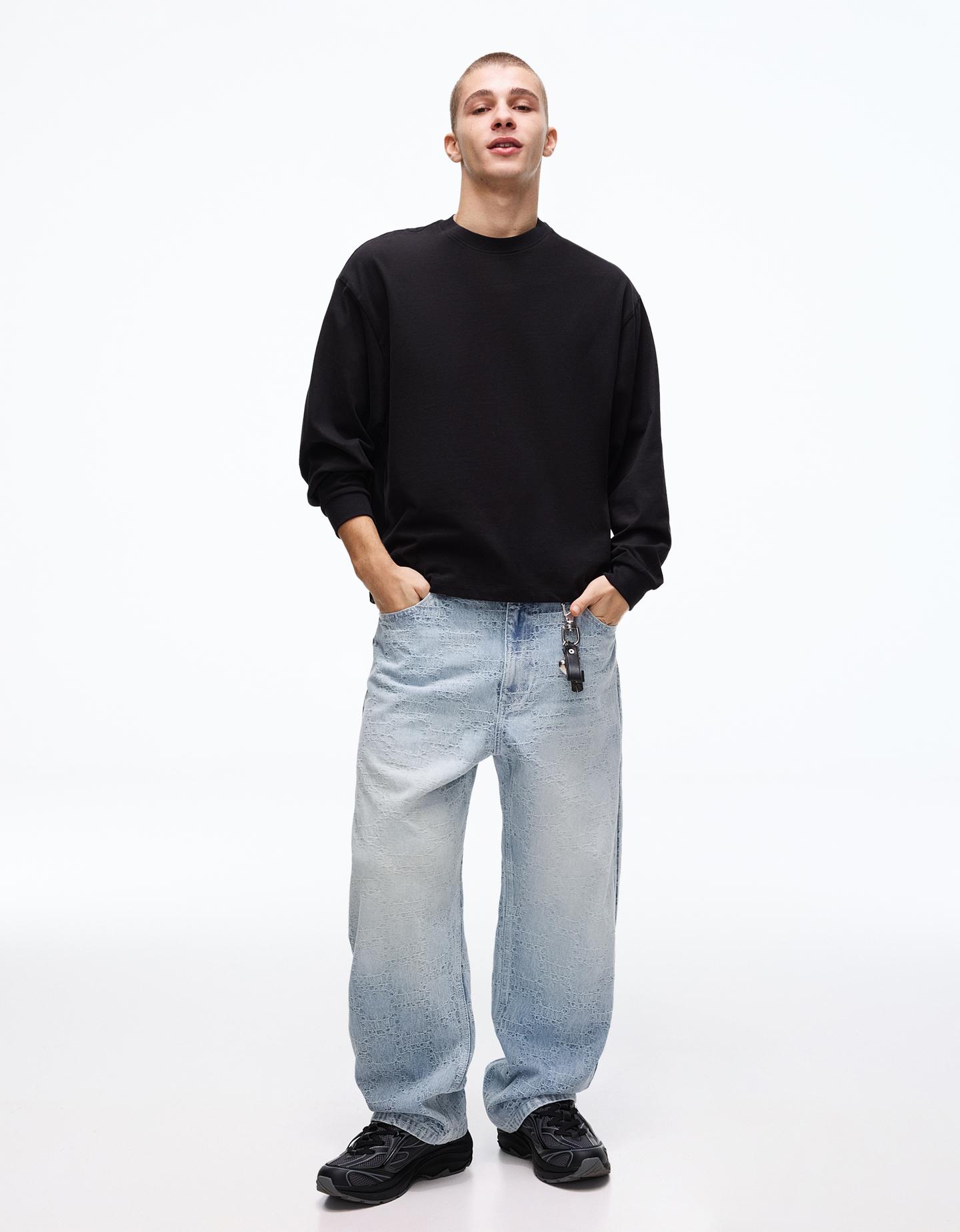 Bershka jeansy o kroju baggy żakardowe wyblakły niebieski