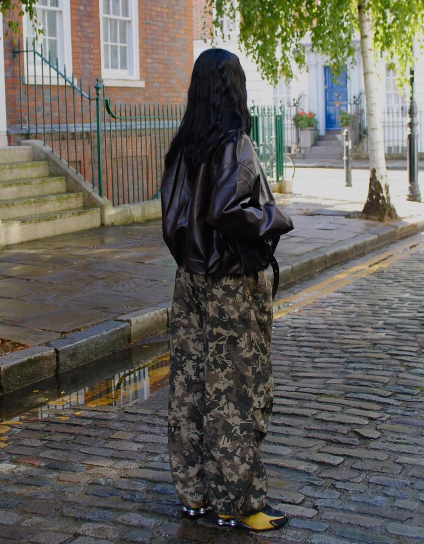 Pantalon cargo parachute imprimé-Sable