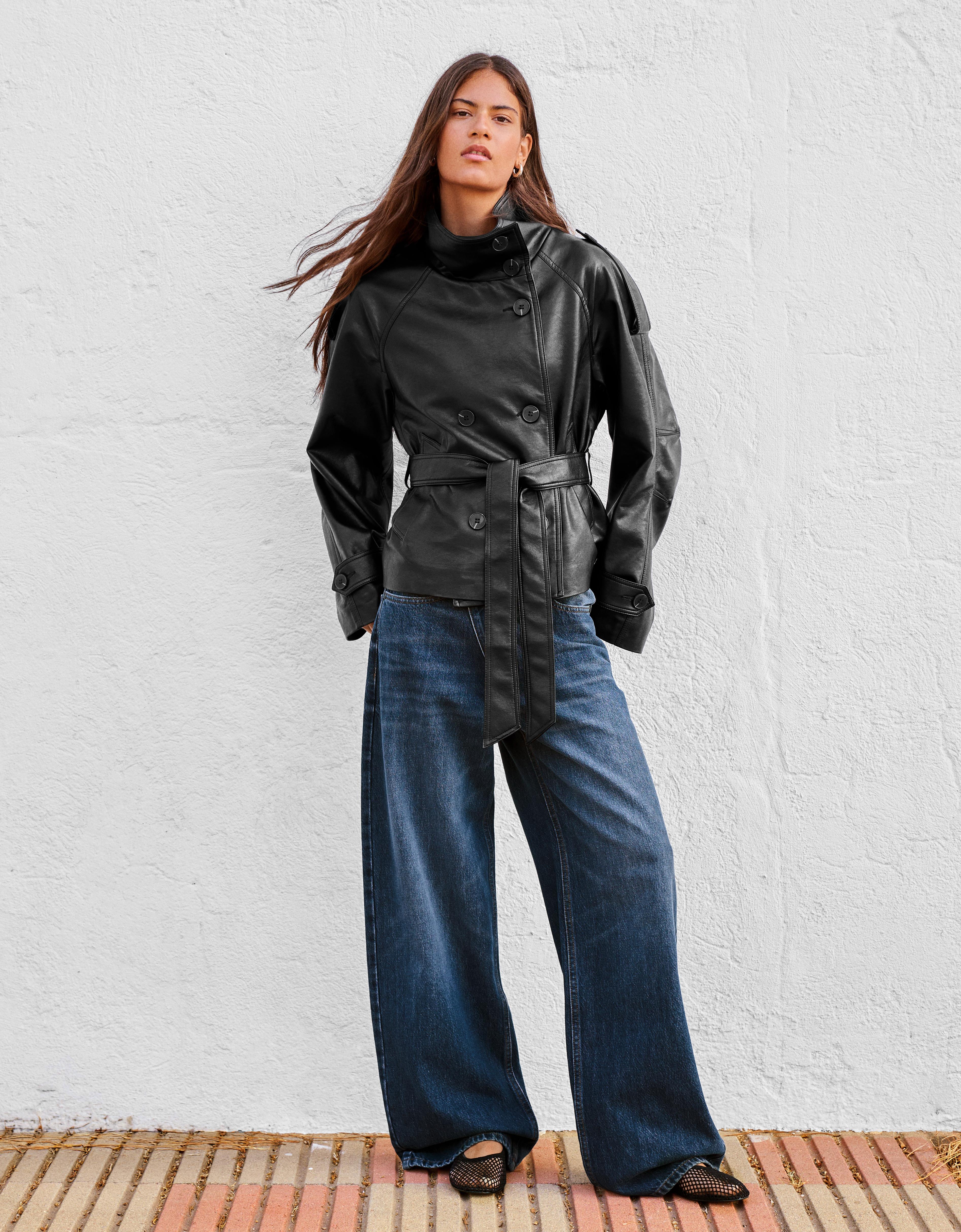 Short leather effect trench jacket — Black