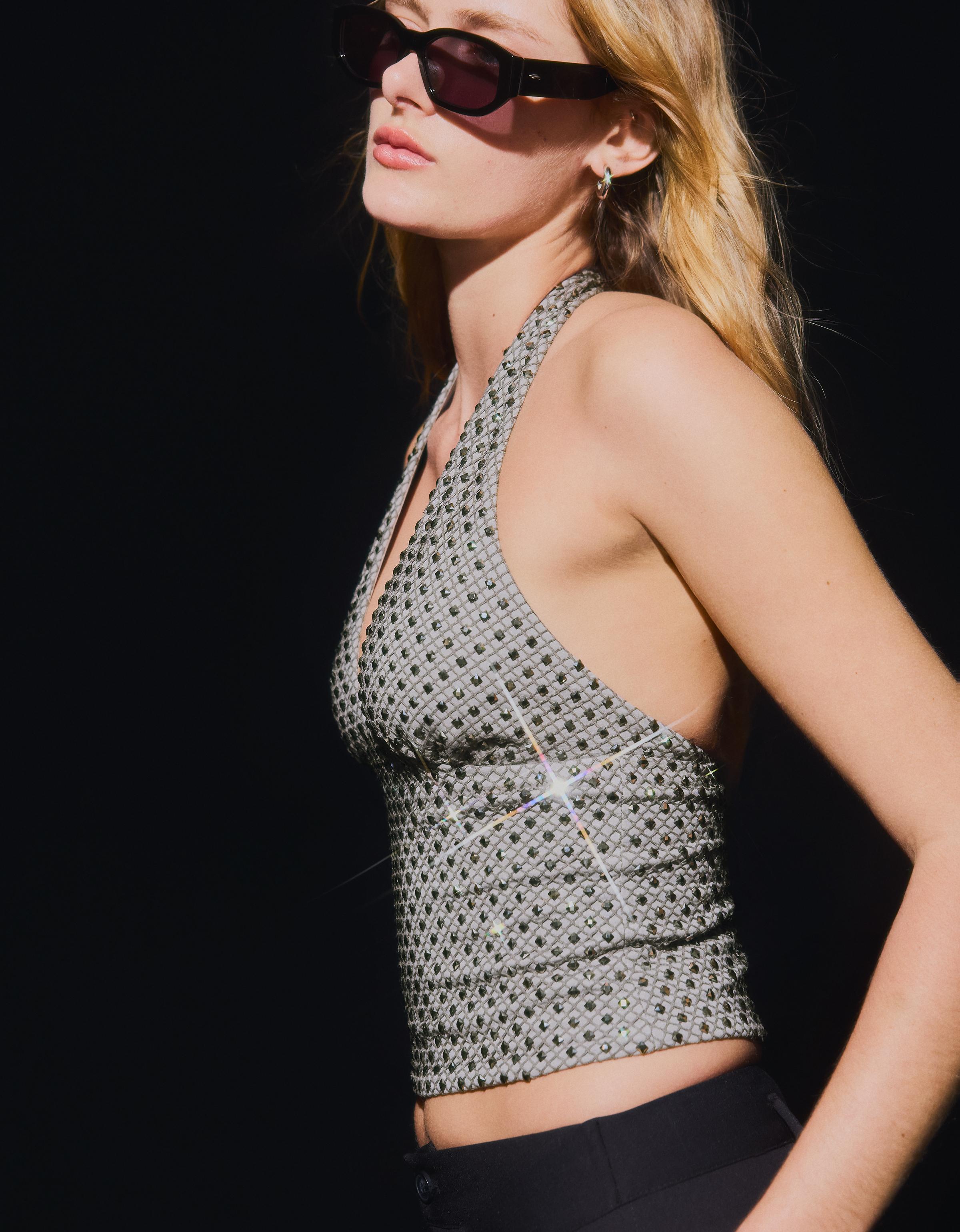 Taşlı halter yaka bluz - Görsel 13