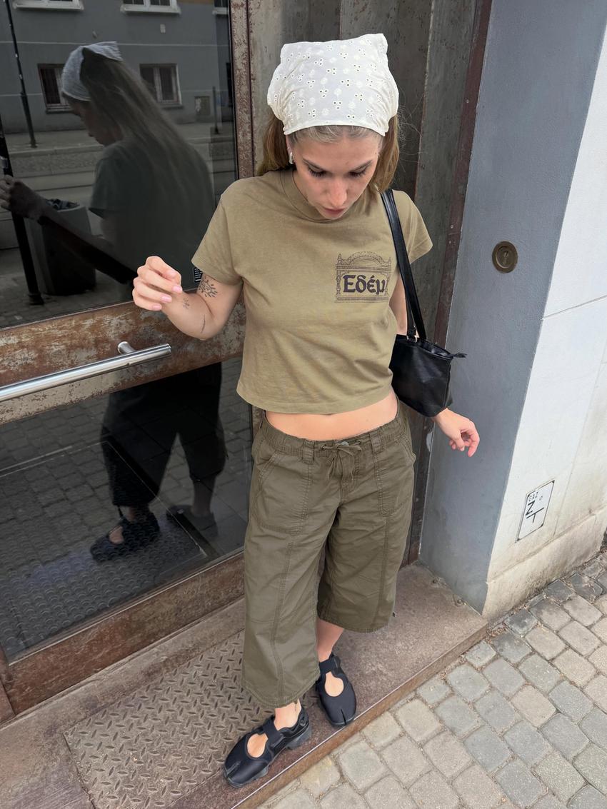 Regular fit T-shirt ARIES x BERSHKA-Khaki
