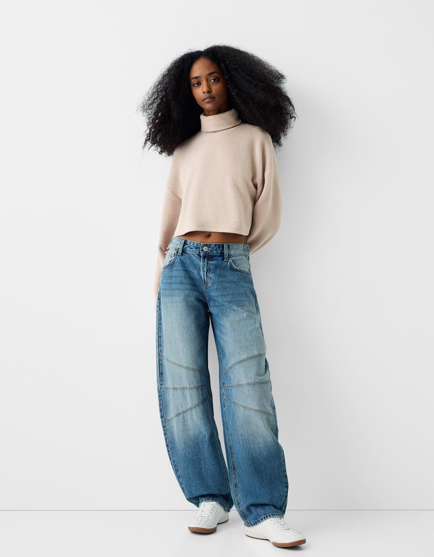 Cropped sweater with a high neck-Sand